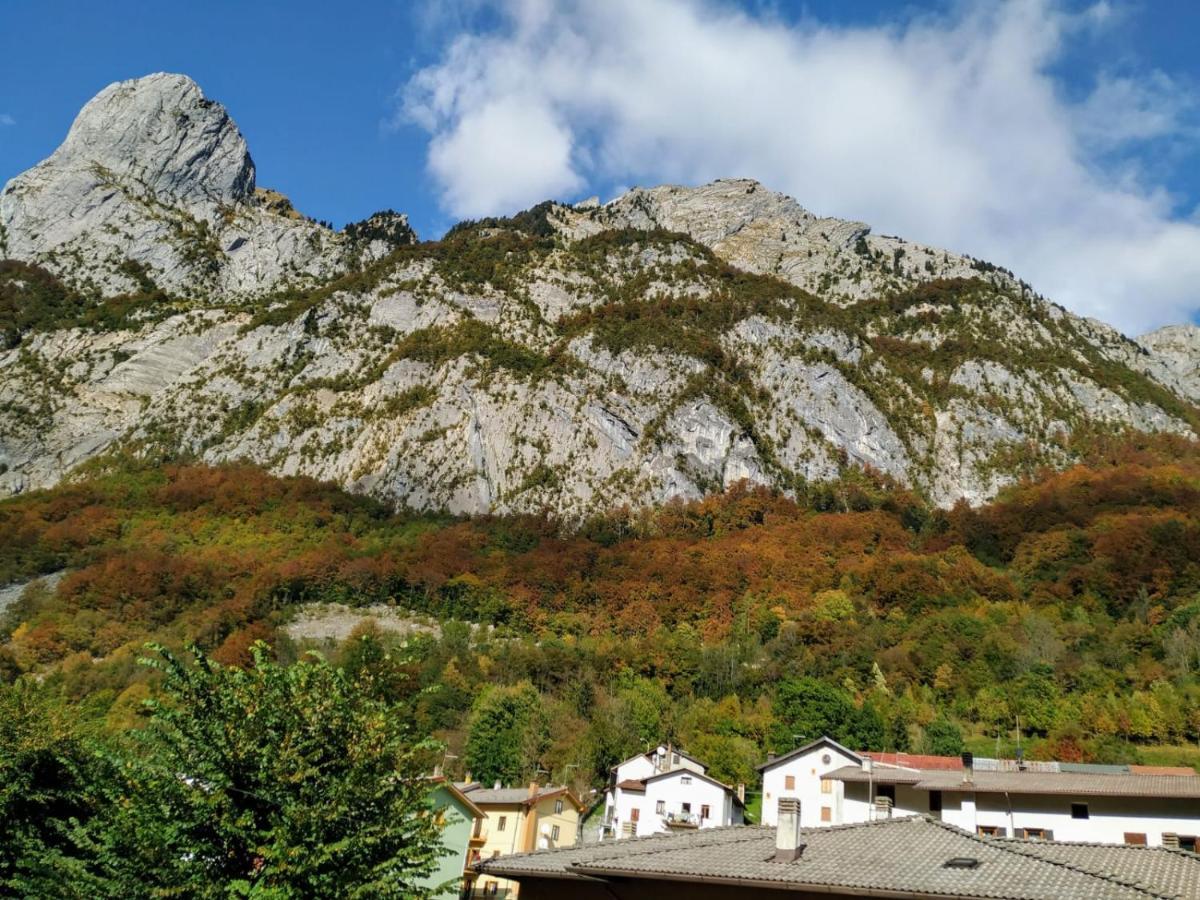Albergo Matiz Da Otto パルッツァ エクステリア 写真
