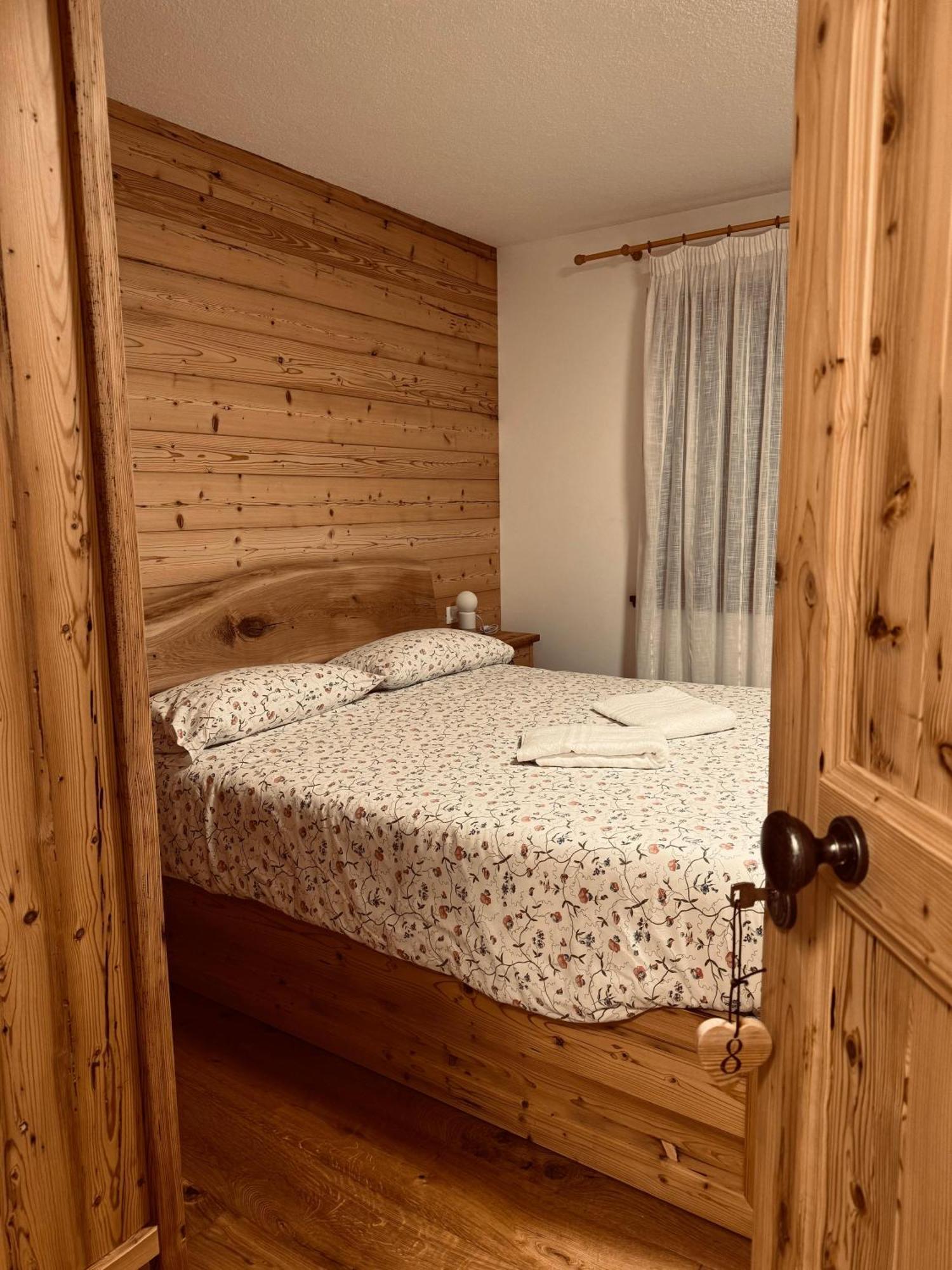 Albergo Matiz Da Otto パルッツァ エクステリア 写真