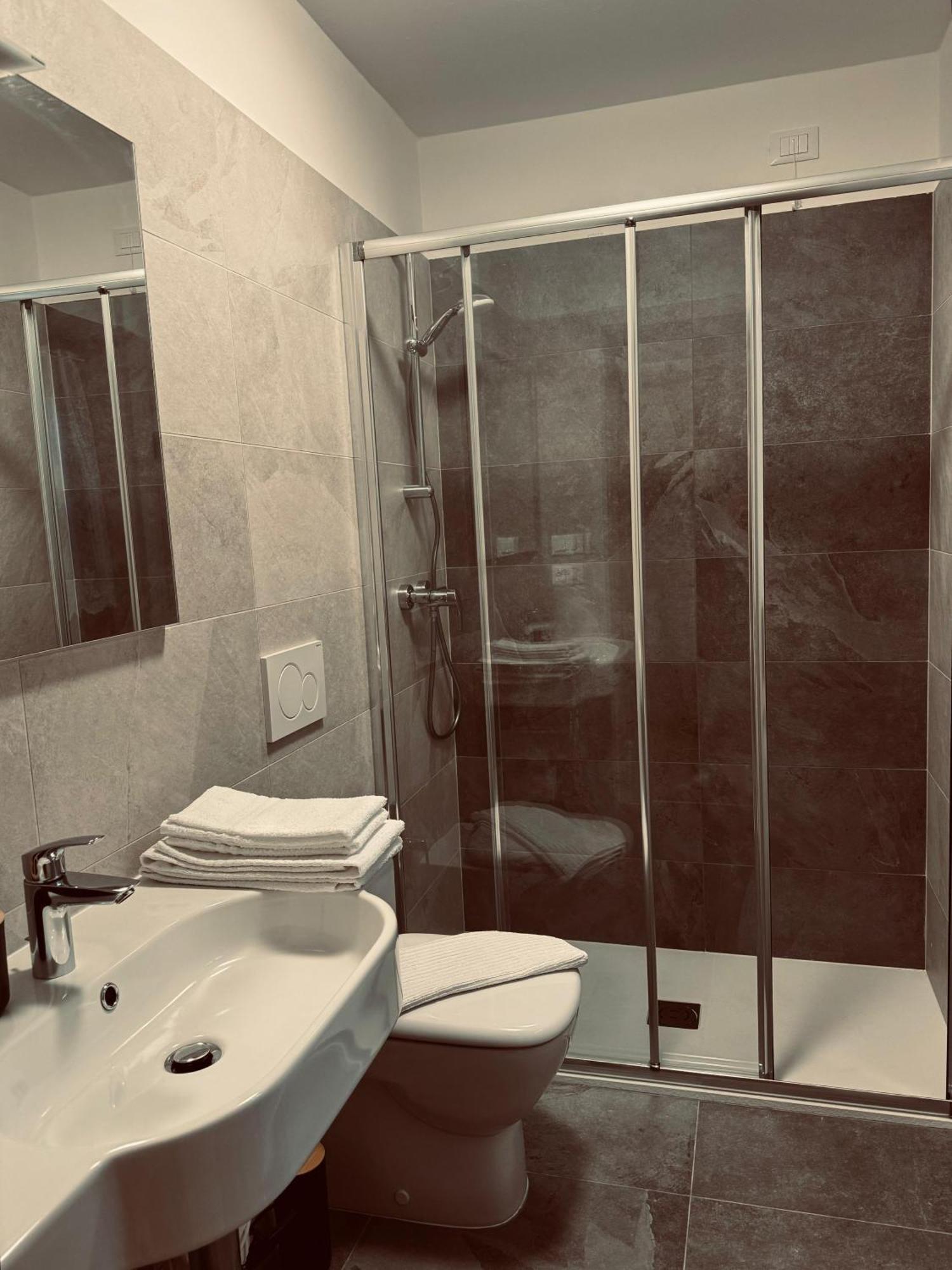 Albergo Matiz Da Otto パルッツァ エクステリア 写真