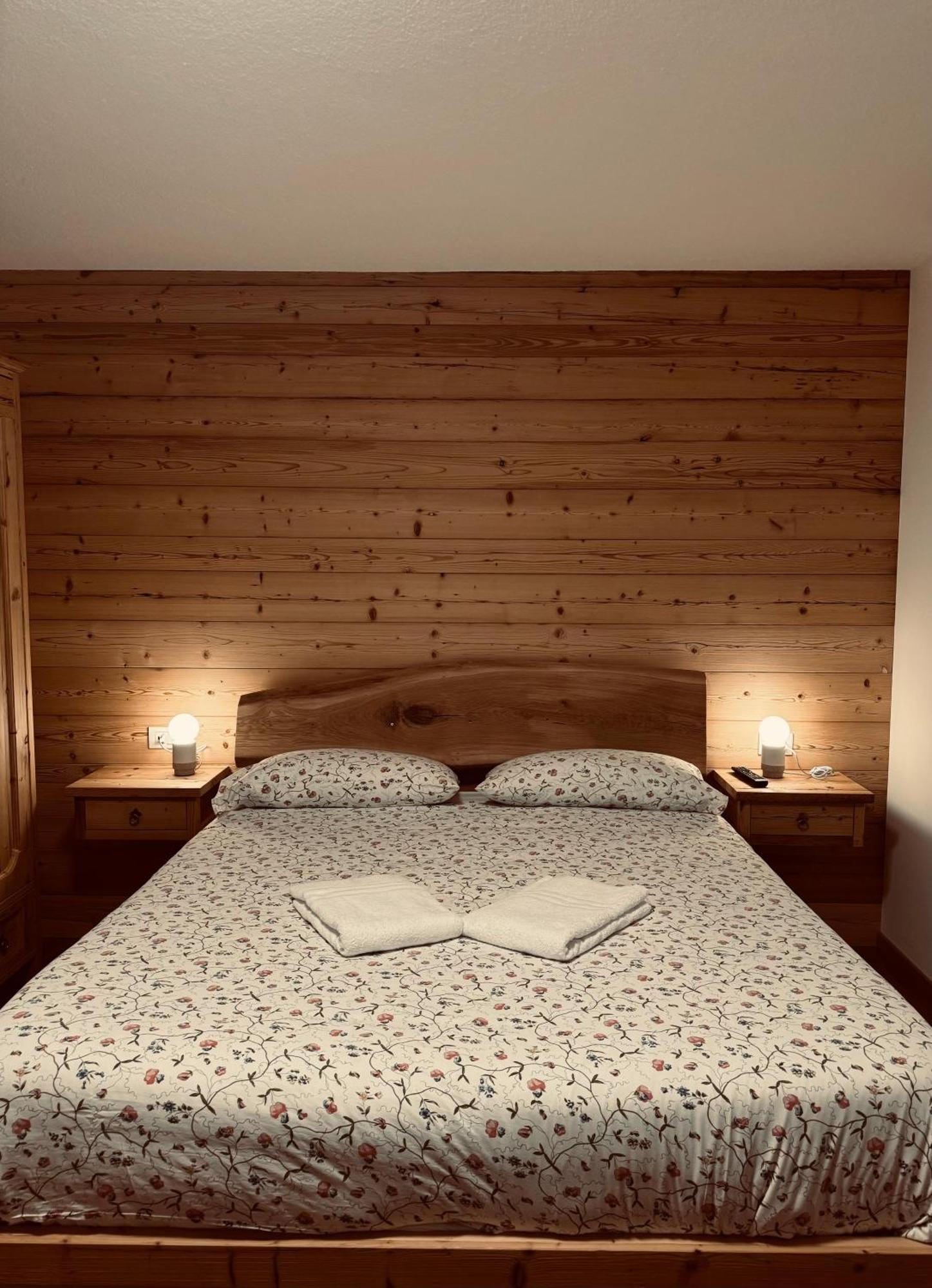 Albergo Matiz Da Otto パルッツァ エクステリア 写真