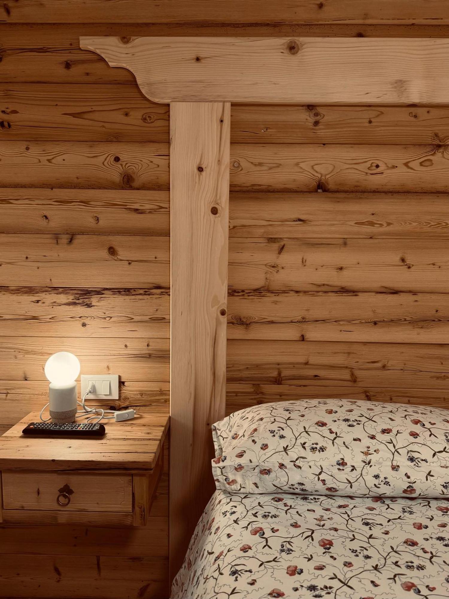 Albergo Matiz Da Otto パルッツァ エクステリア 写真