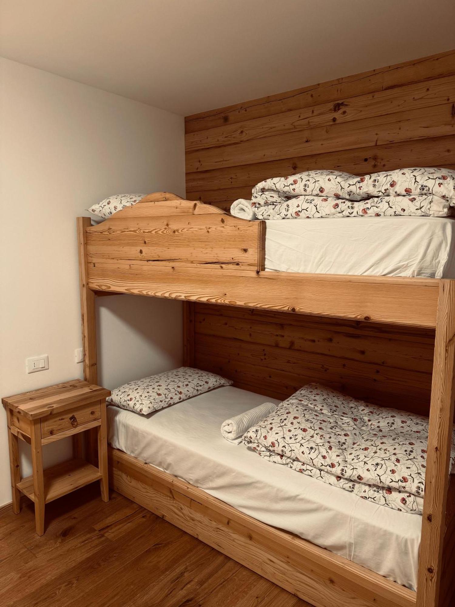 Albergo Matiz Da Otto パルッツァ エクステリア 写真